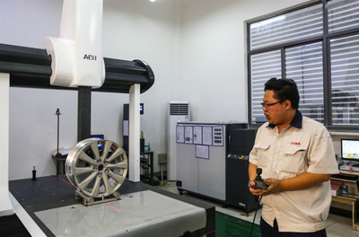 戴湘汽配引領(lǐng)變革 輪轂制造步入個(gè)性化定制新時(shí)代，高端潤(rùn)滑油技術(shù)同步演進(jìn)